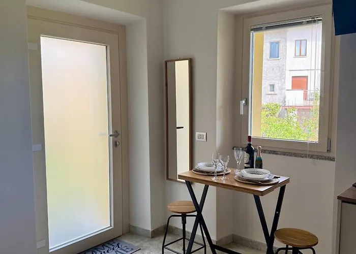 Virginia E Natale 公寓 *